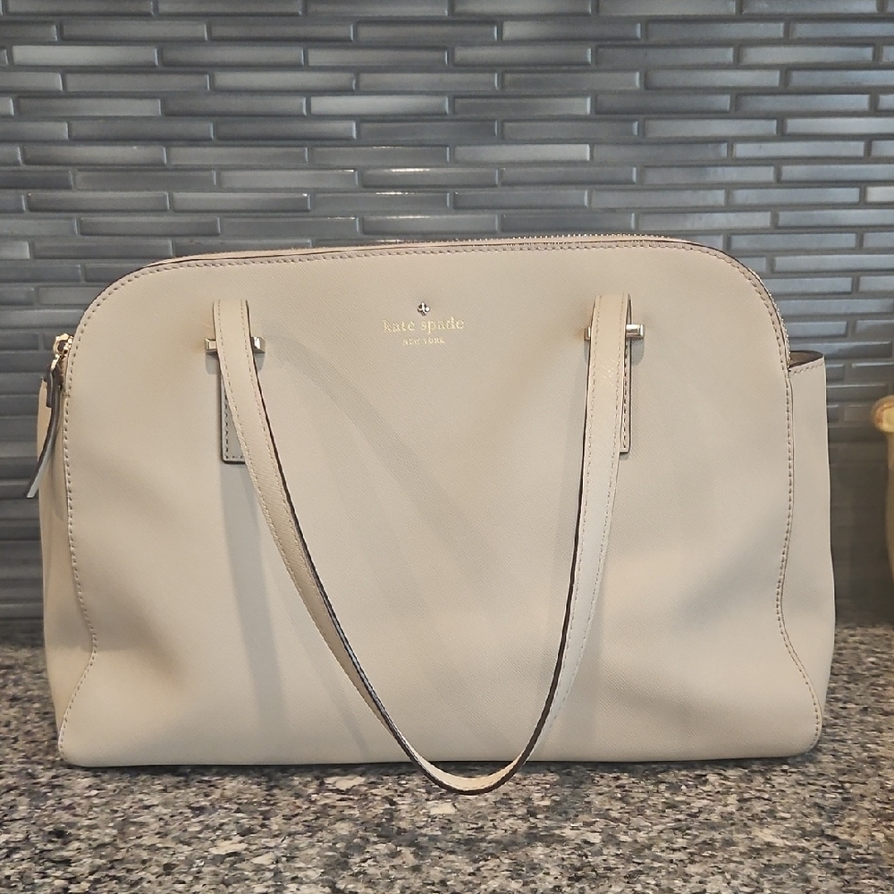 Kate Spade Cream Shoulder Bag with Textured Leather
